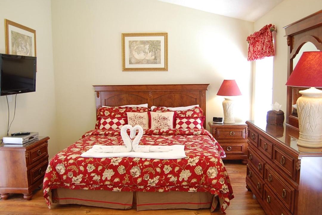 Photo of Bedroom in Orange Tree