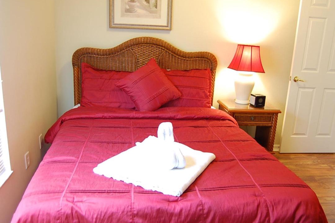 Photo of Bedroom in Orange Tree