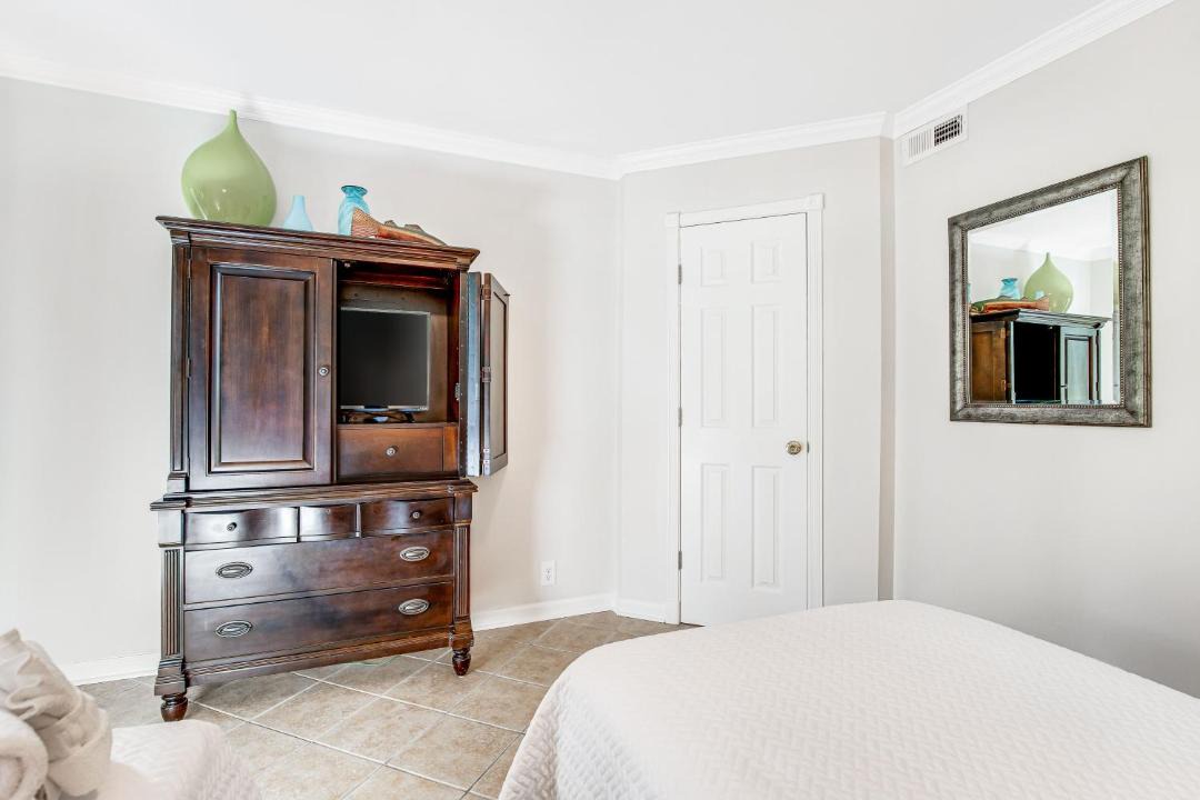 Photo of Bedroom in Seabrook Island