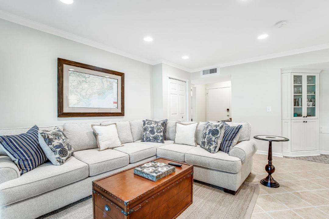 Photo of Livingroom in Seabrook Island