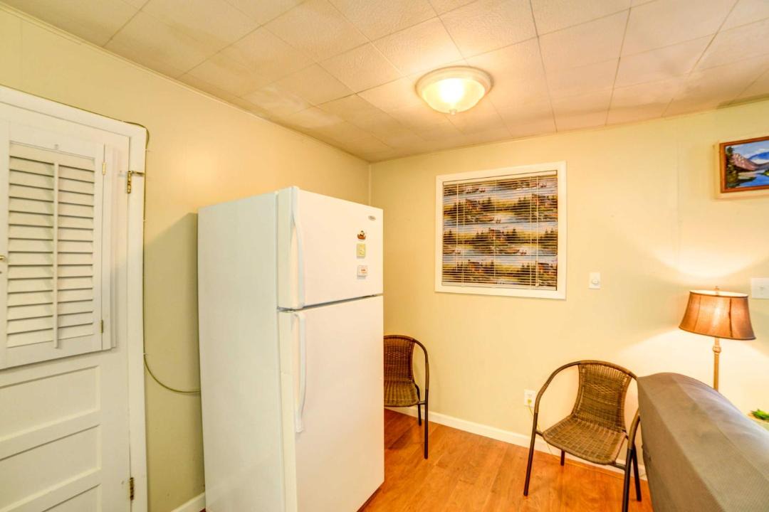 Photo of Livingroom in New Concord