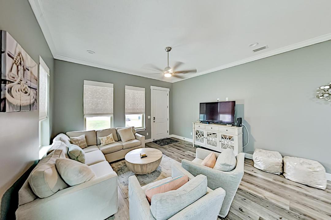 Photo of Others in Laguna Beach Estates