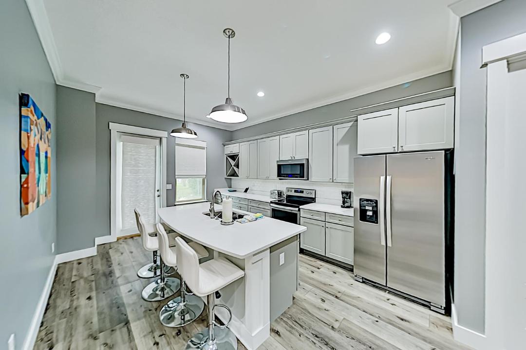 Photo of Kitchen in Laguna Beach Estates