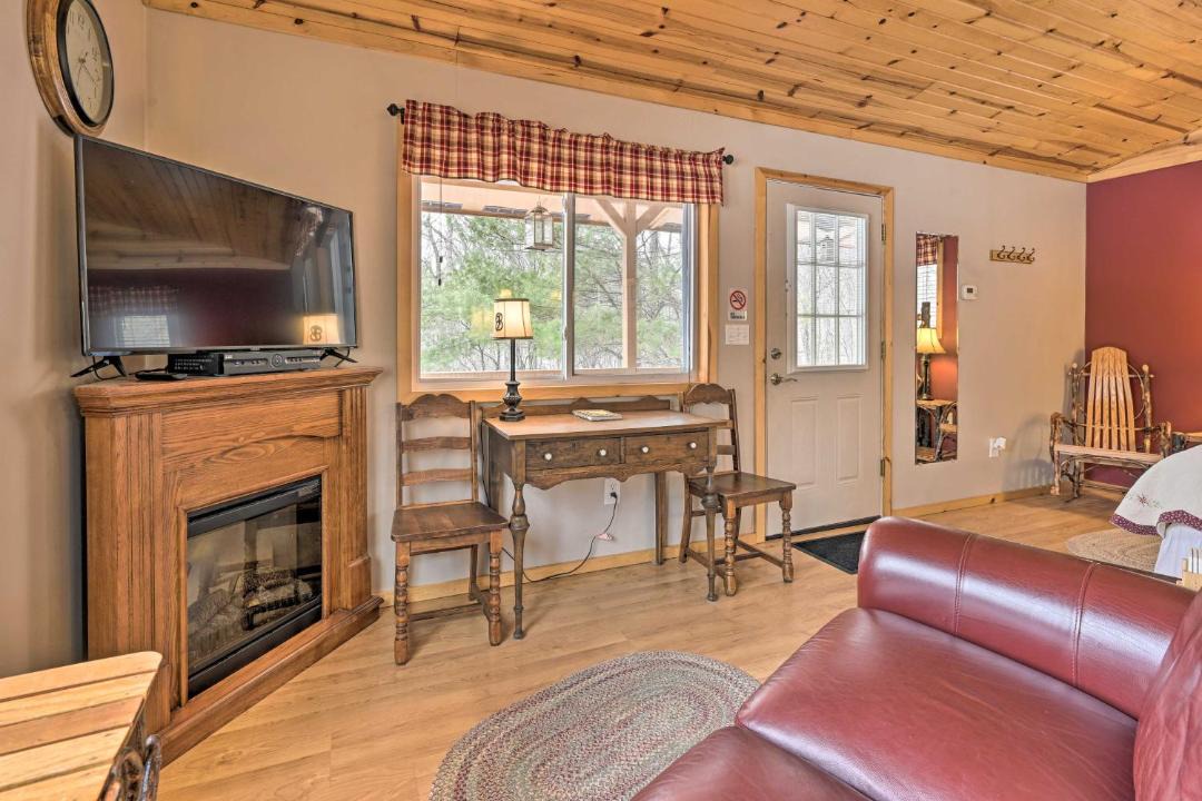 Photo of Livingroom in Wisconsin Dells