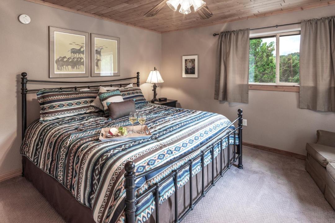 Photo of Bedroom in Ruidoso