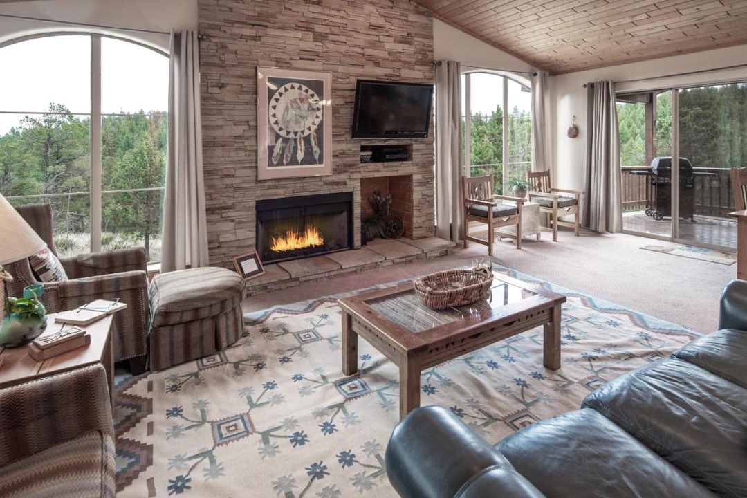 Photo of Livingroom in Ruidoso