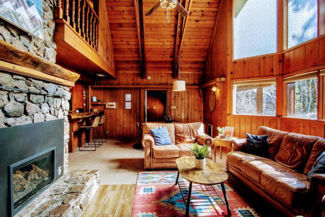 Photo of Livingroom in Ponderosa