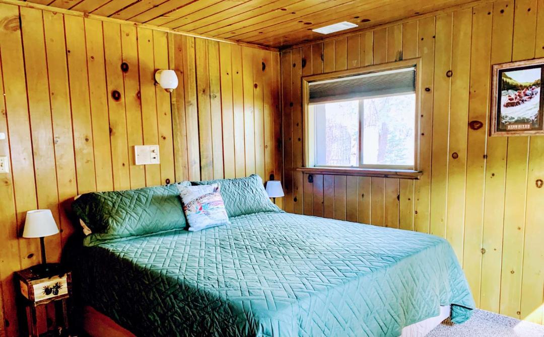 Photo of Bedroom in Ponderosa