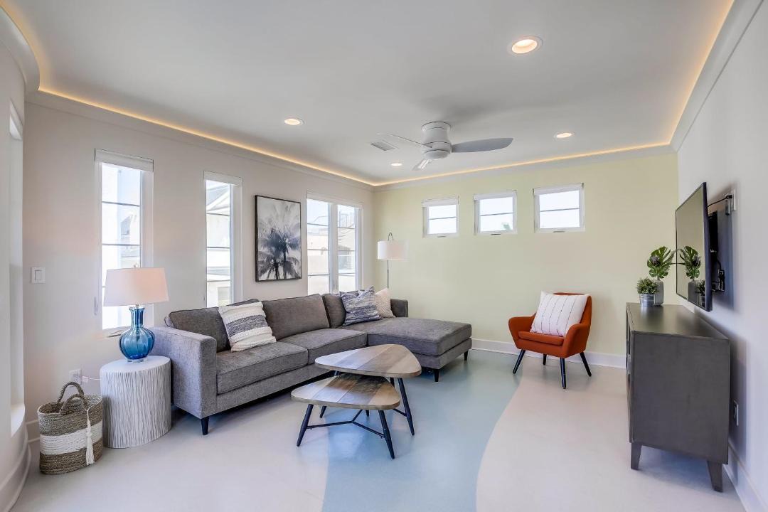 Photo of Livingroom in Mission Beach