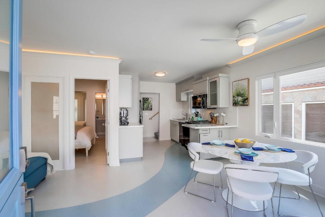 Photo of Livingroom in Mission Beach