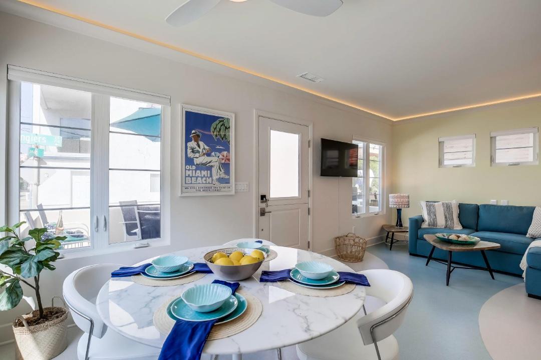 Photo of Livingroom in Mission Beach