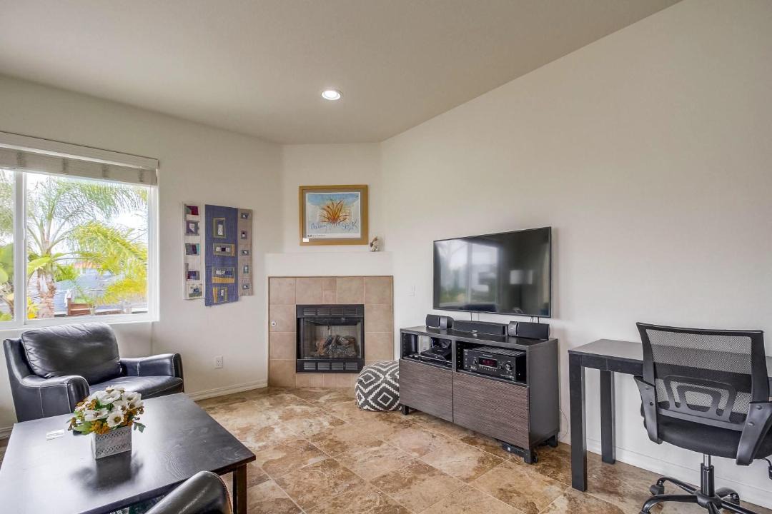 Photo of Livingroom in Pacific Beach