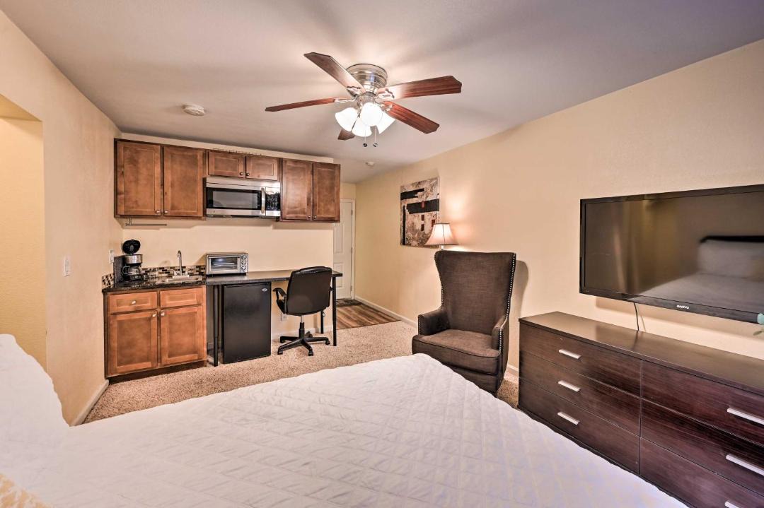 Photo of Bedroom in Englewood