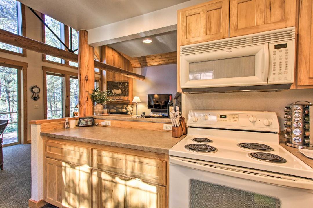 Photo of Kitchen in Klamath Falls
