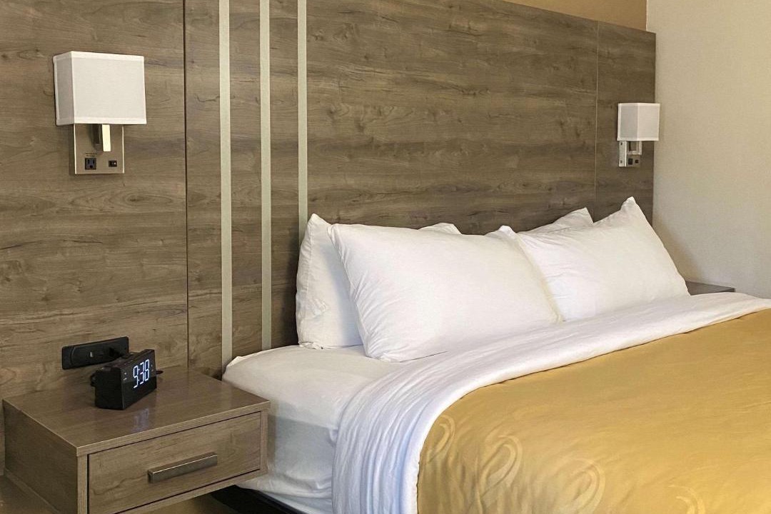 Photo of Bedroom in Northeast Heights