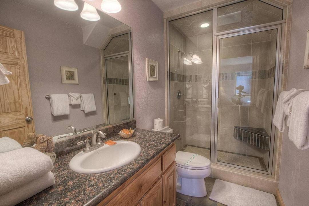 Photo of Bathroom in North Upper Truckee