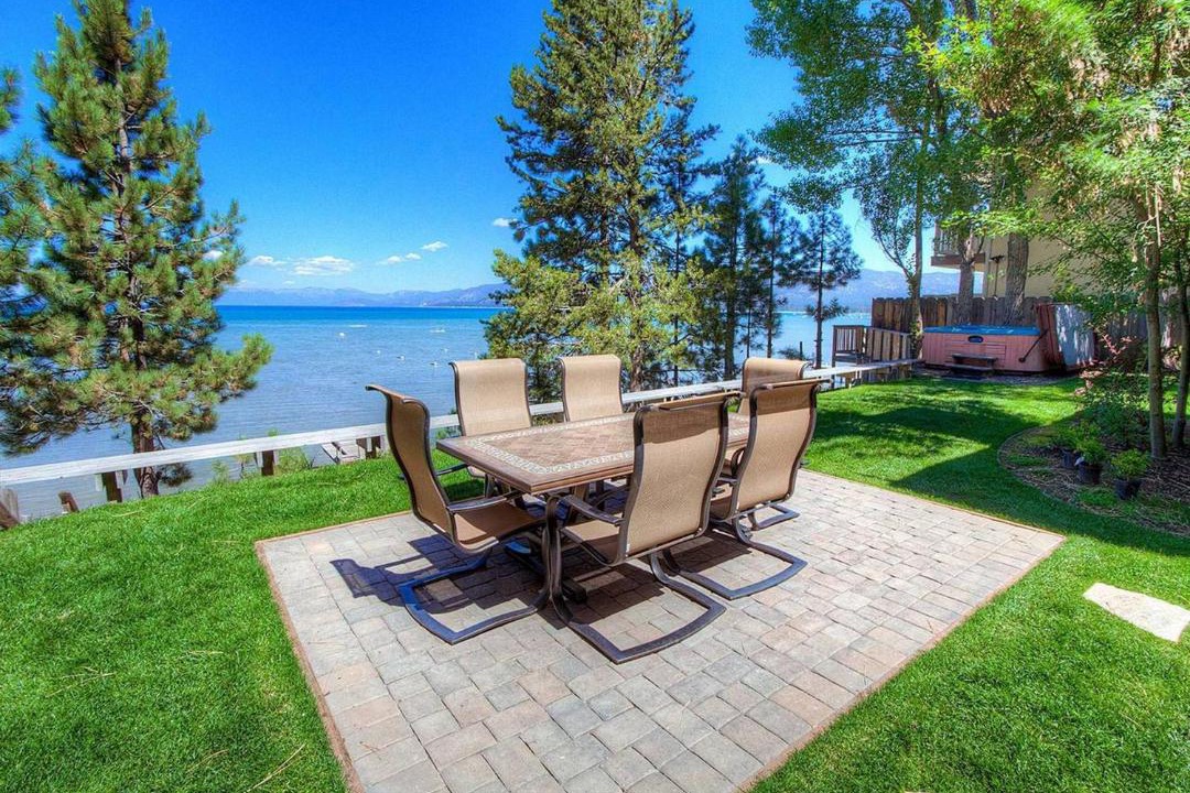 Photo of Others in Al Tahoe