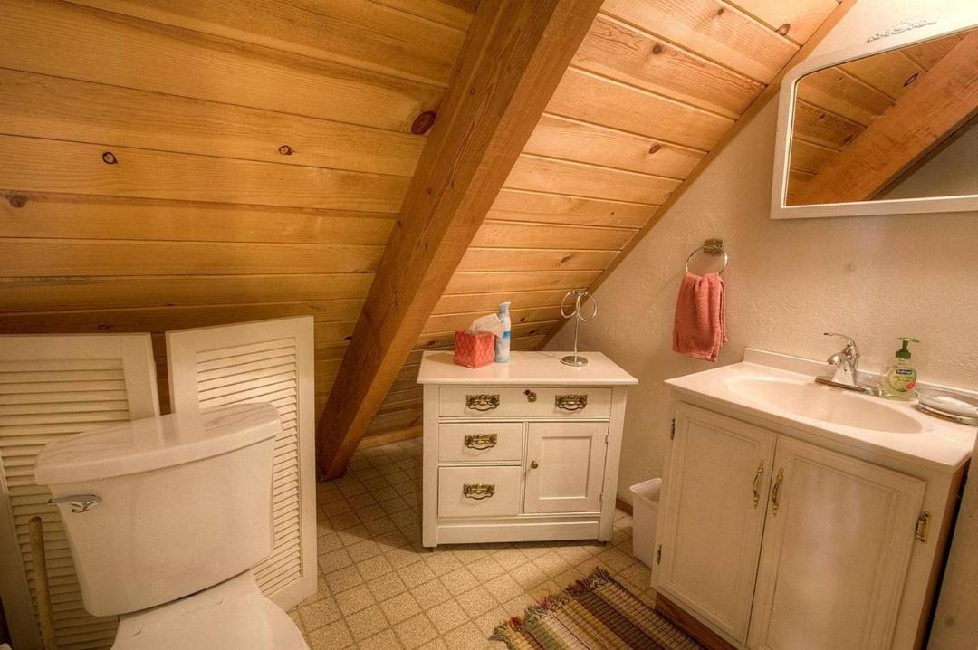 Photo of Bathroom in South Lake Tahoe