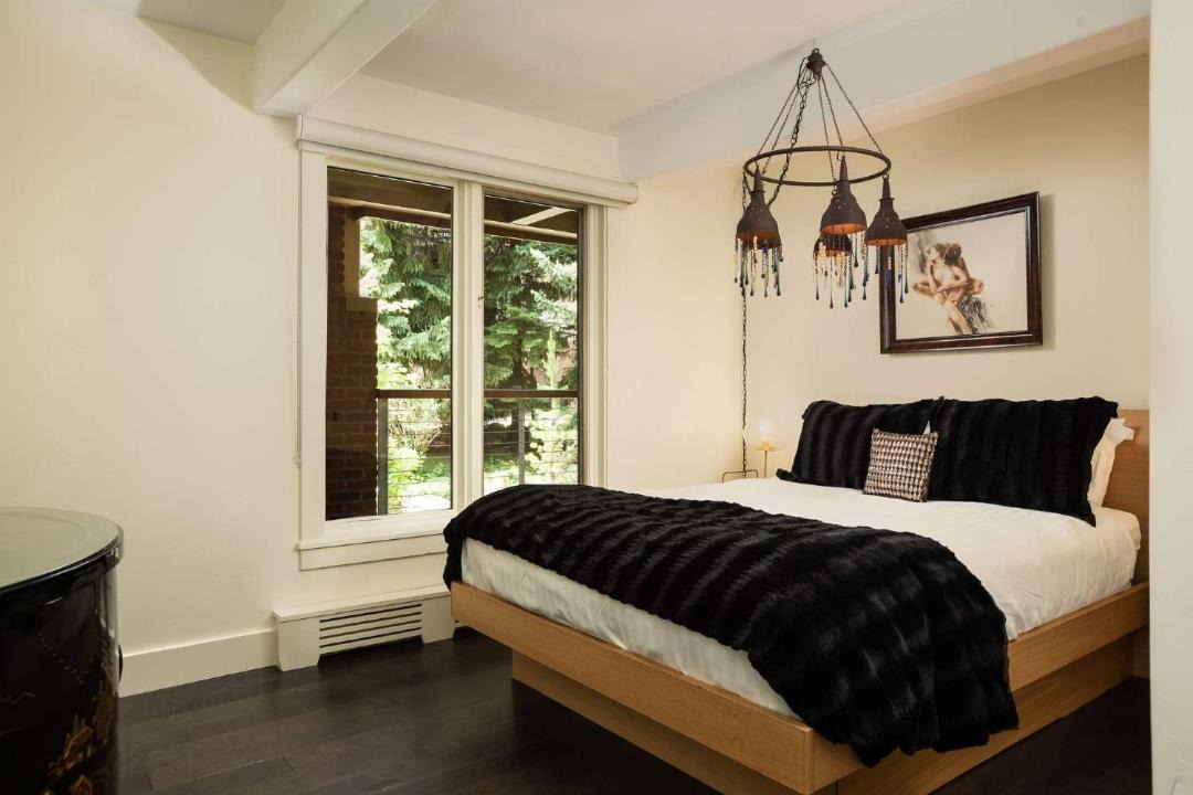 Photo of Bedroom in Aspen