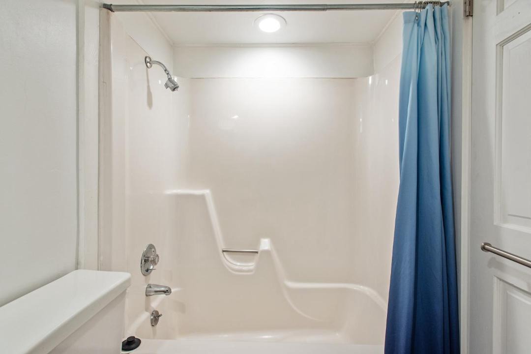Photo of Bathroom in Mountain Valley