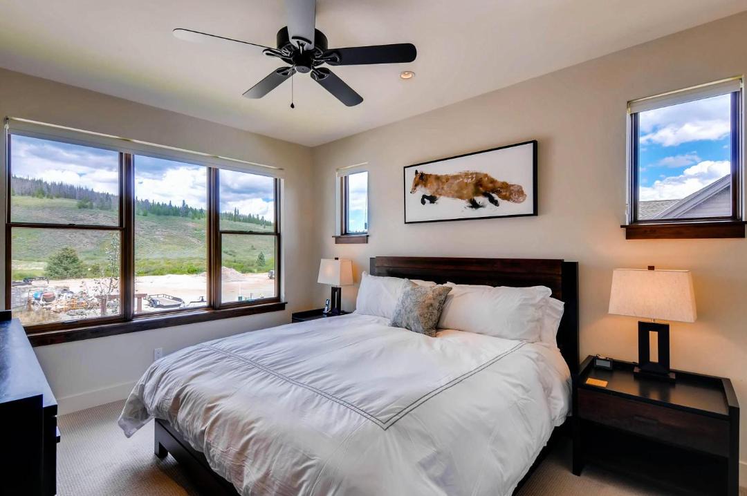 Photo of Bedroom in Fairmount On The River