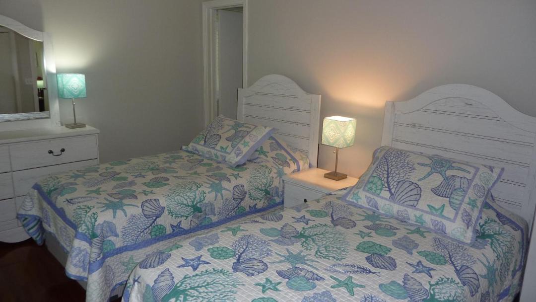 Photo of Bedroom in Jekyll Island