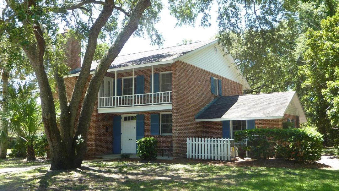 Photo of Buildings in Jekyll Island