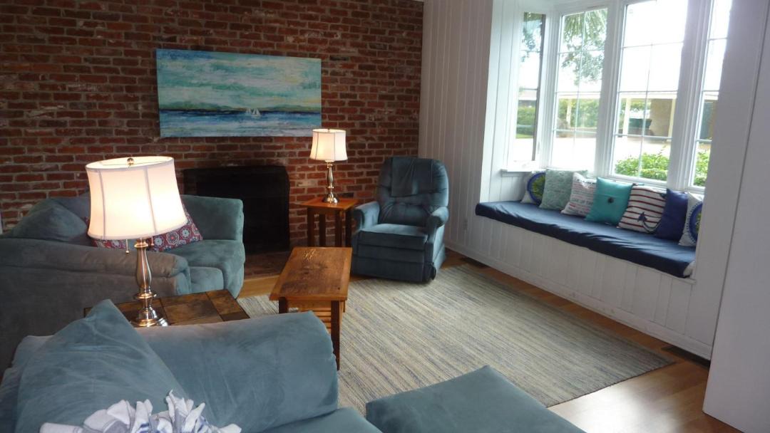 Photo of Livingroom in Jekyll Island