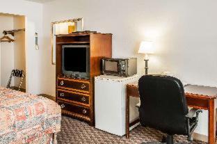 Photo of Bedroom in Eagle Nest