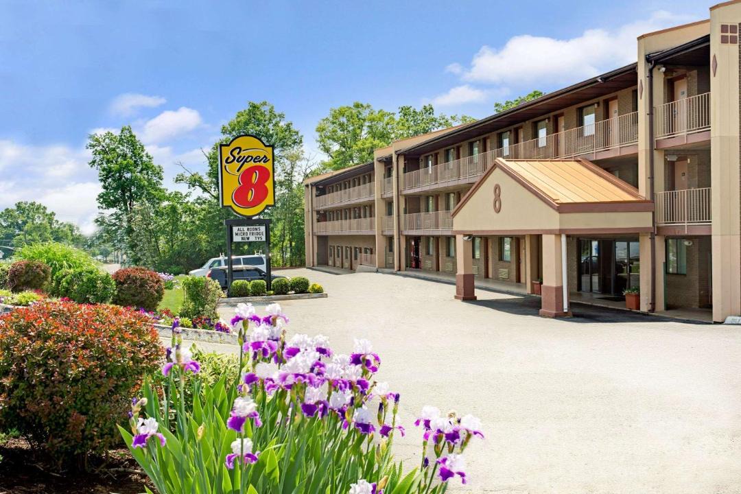 Photo of Buildings in Laurel