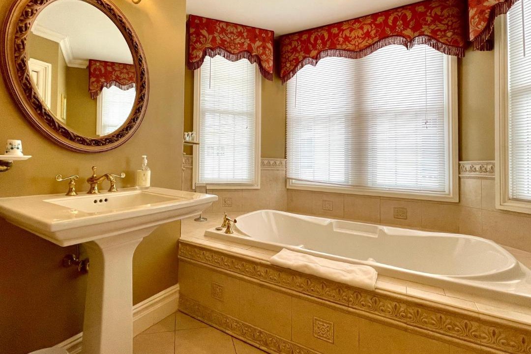 Photo of Bathroom in North End