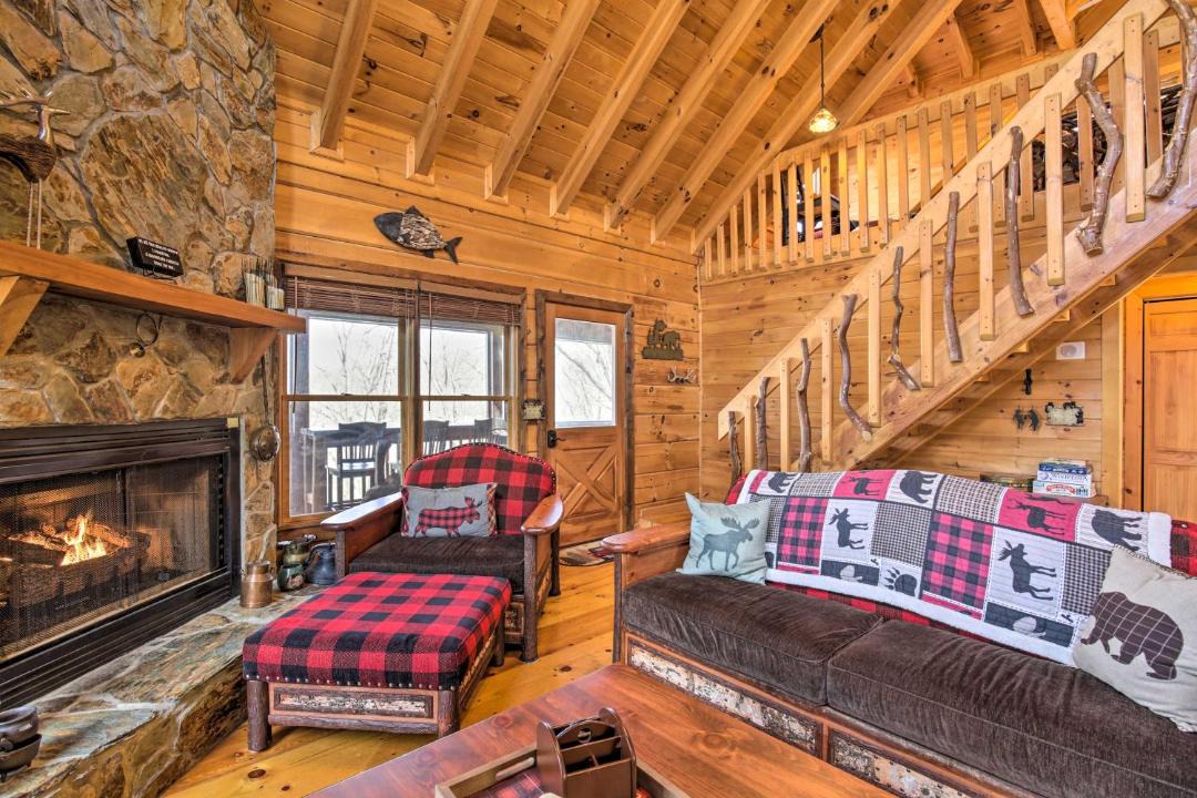 Photo of Livingroom in Blue Ridge