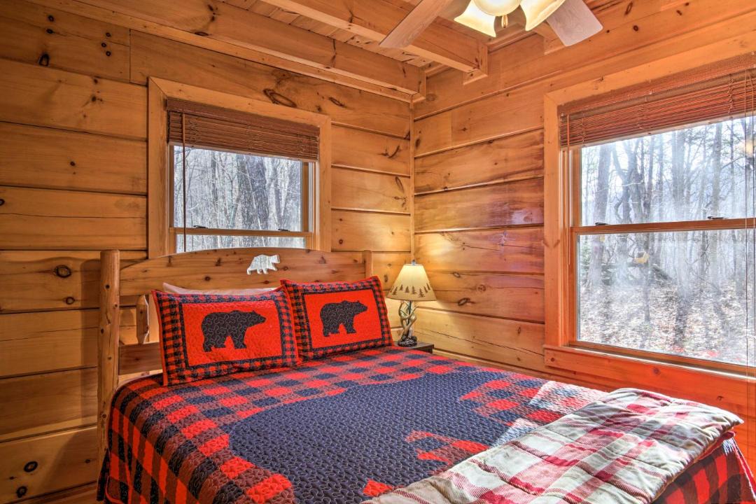 Photo of Bedroom in Blue Ridge