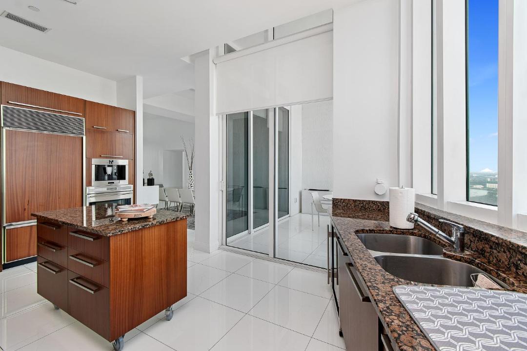 Photo of Others in Sunny Isles Beach