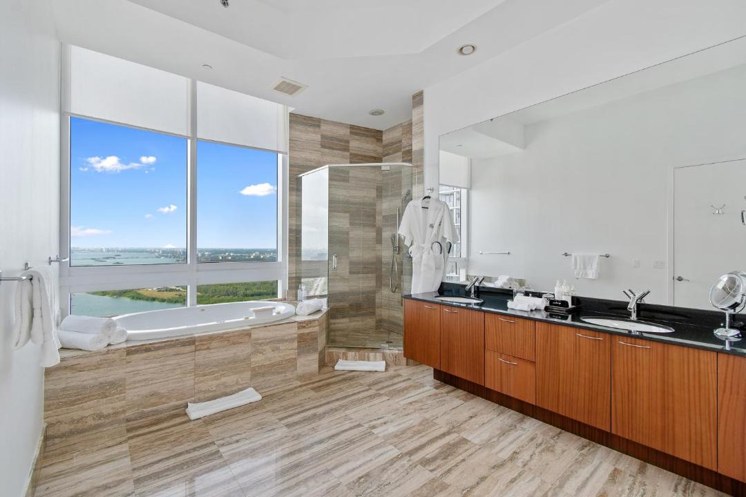Photo of Others in Sunny Isles Beach
