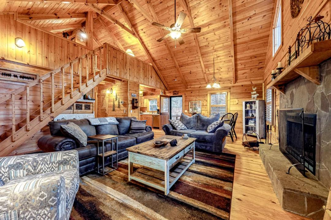 Photo of Livingroom in Blue Ridge