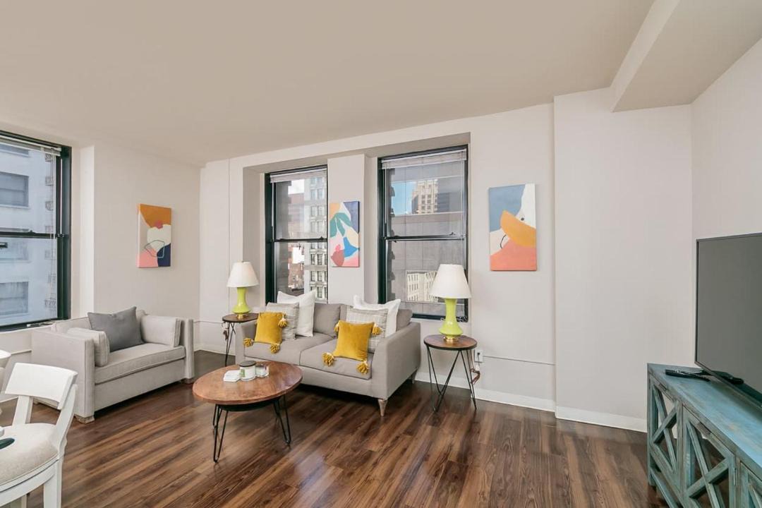 Photo of Livingroom in Downtown Baltimore