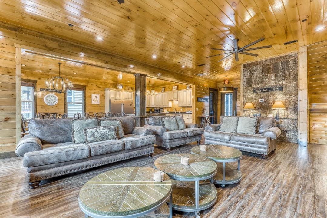 Photo of Livingroom in Gatlinburg