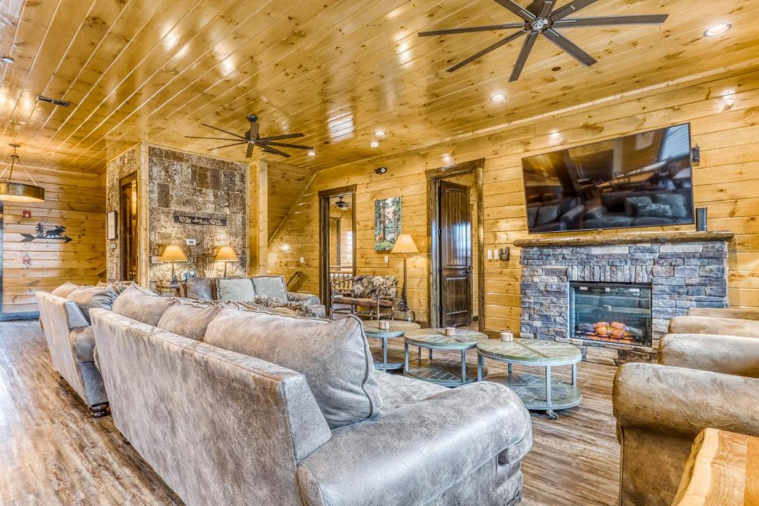 Photo of Livingroom in Gatlinburg