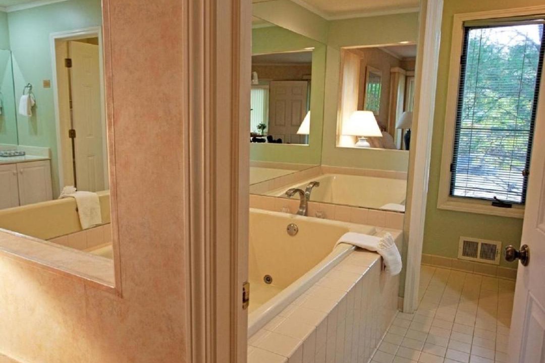 Photo of Bathroom in Bellaire