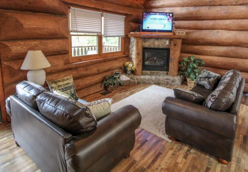 Photo of Livingroom in Gatlinburg
