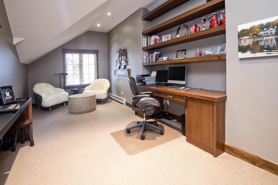 Photo of Livingroom in Avon