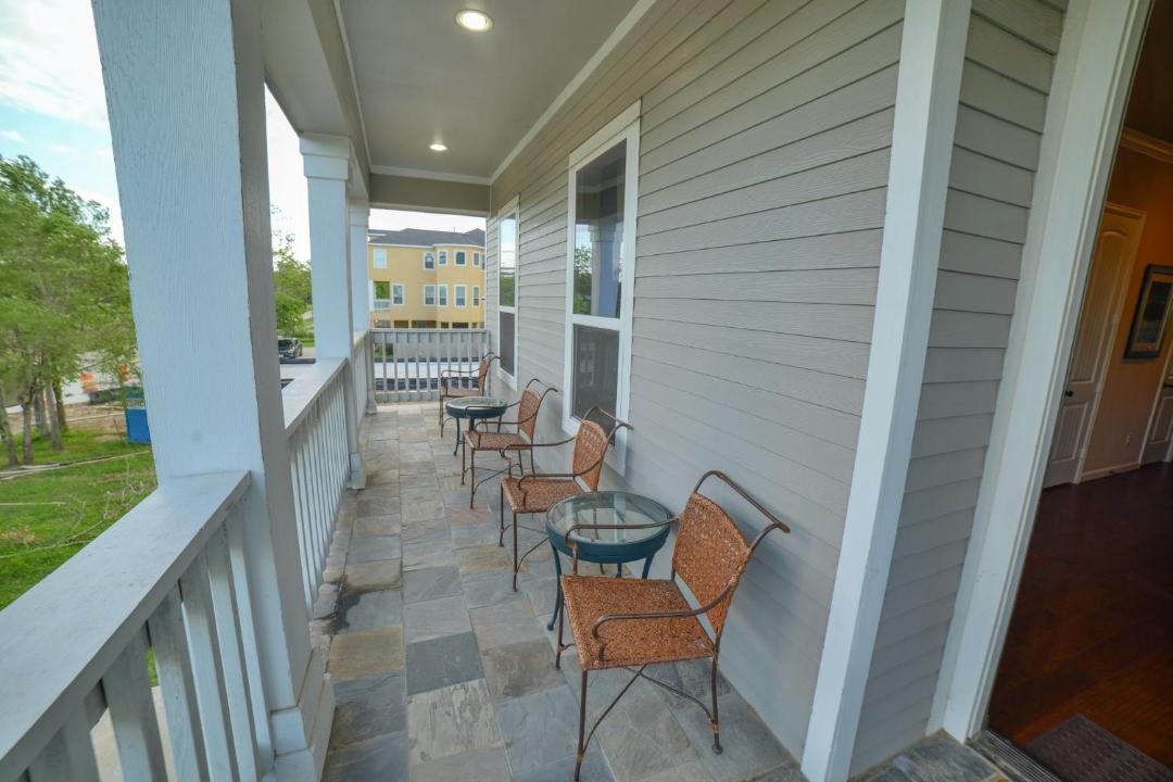 Photo of Patio Balcony in El Lago