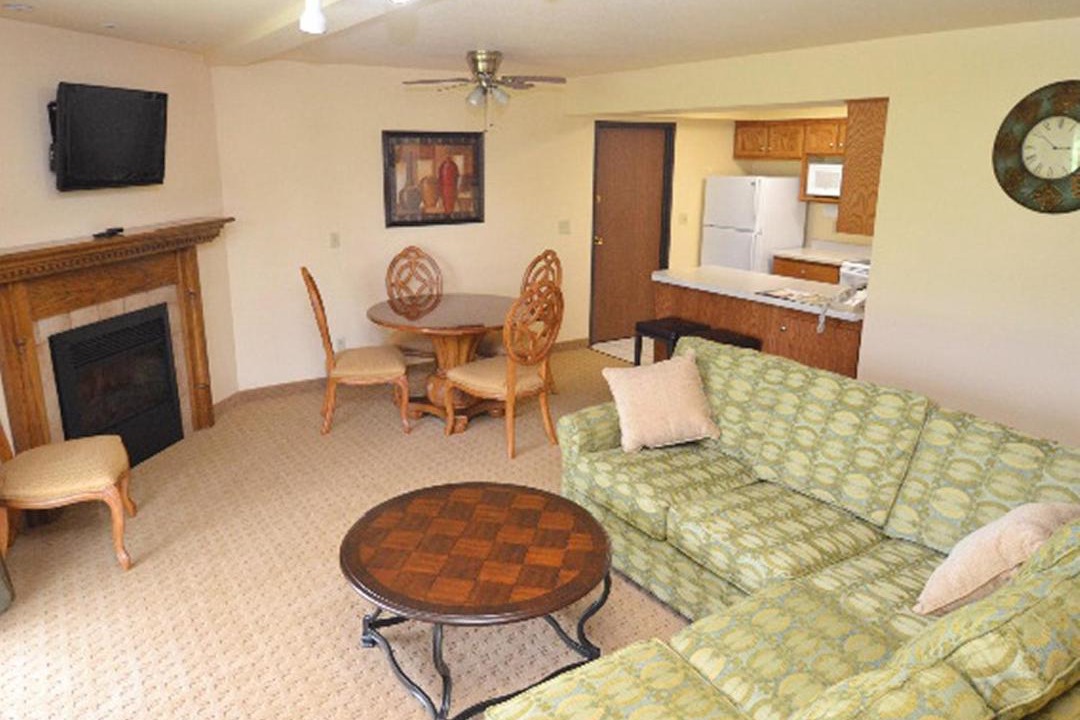 Photo of Livingroom in Mishicot