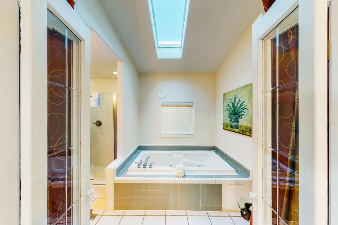 Photo of Bathroom in Downtown Cannon Beach