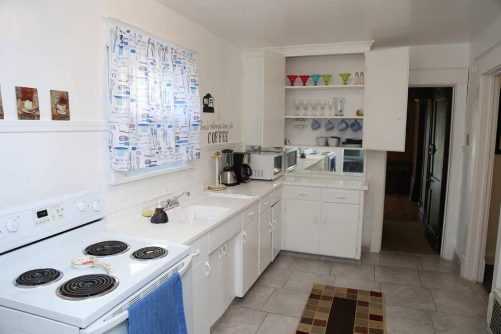 Photo of Kitchen in Niagara Falls