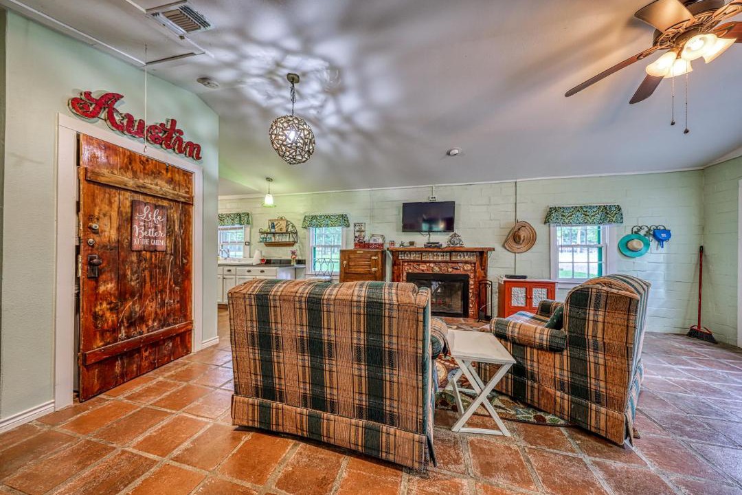 Photo of Livingroom in Wimberley