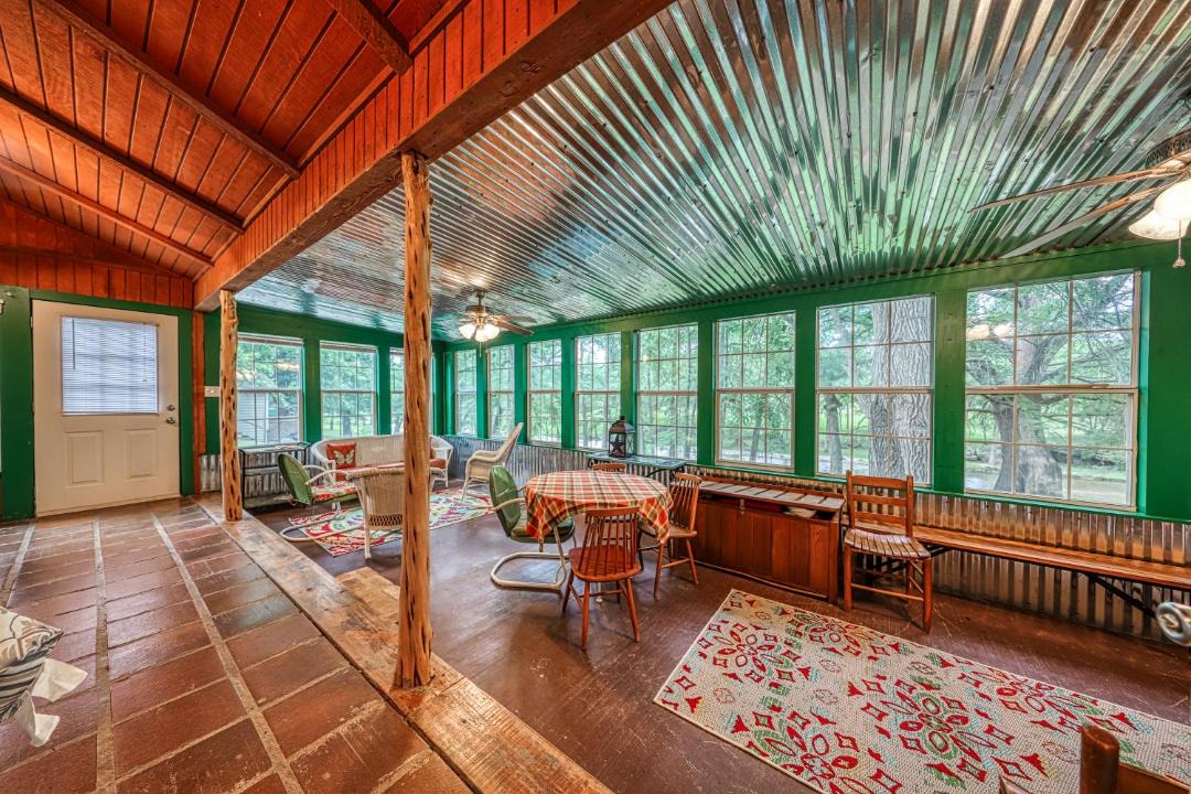 Photo of Livingroom in Wimberley