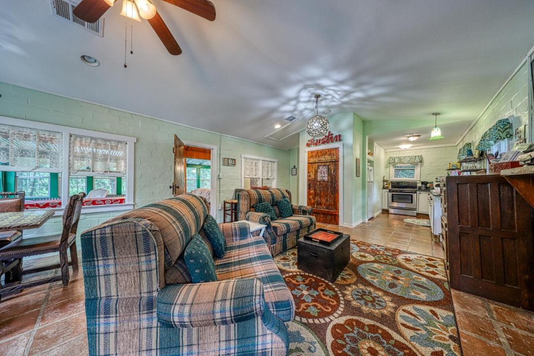 Photo of Livingroom in Wimberley