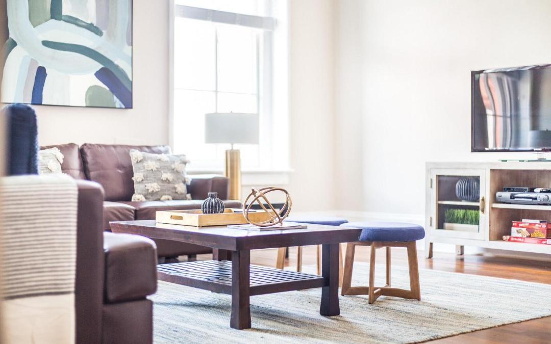 Photo of Livingroom in Historic District - North